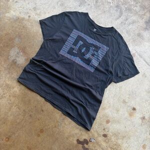 Y2K DC Black Tee with Multicolor Stripes w/sick design